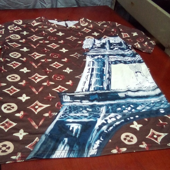 Louis Vuitton Other - Louis Vuitton Paris tower shirt size 3XL